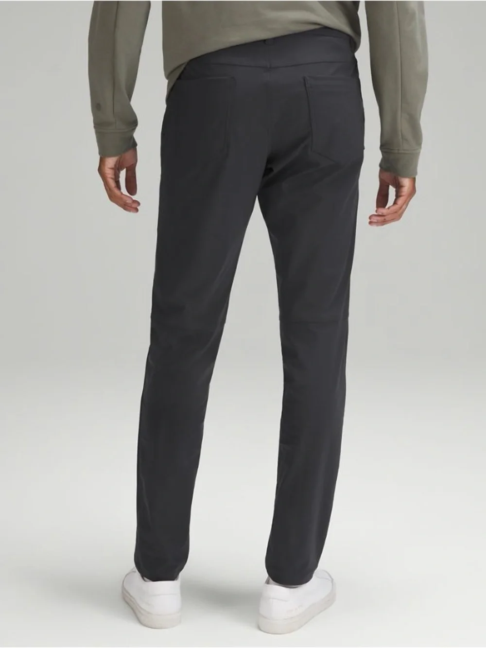 Lululemon Men’s ABC Slim-Fit 5 Pocket  Warpstreme Pants in Obsidian Gray Size 29